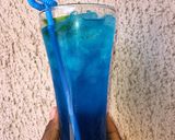 A picture of step 2 of Ocean mocktail.