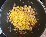 A picture of step 4 of Surinamese Fried Rice.