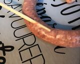 Une image de l'étape 1 de Saucisse à l'ancienne aux trois tomates, ail fumé, oignon de roscoff et romarin frais.