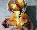 Foto langkah ke 10 dari resep Vanilla custard cream donuts.