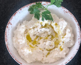Foto del paso 2 de la receta: Dip de Burrata y Oliva (para disfrutar con amigos!)