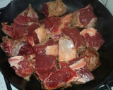 Foto del paso 1 de la receta: Guiso de carne y fideos muy económico