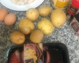 Foto del paso 1 de la receta: Ensaladilla de pulpo, surimi y gambas