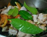Foto langkah ke 4 dari resep Garang asem ayam kampung ala ala 😘.