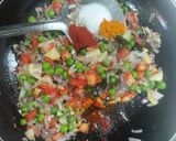 A picture of step 2 of Mix vegetable Red poha.