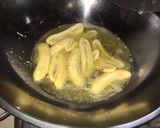 Foto langkah ke 6 dari resep Banana roll cake.