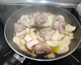 Foto del paso 2 de la receta: Jamoncitos al ajillo con boletus