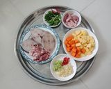 Hình bước làm 1 của món Cá bớp kho hành ớt