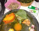 Foto langkah ke 1 dari resep Daun ubi tumbuk (daun singkong santan).