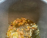 Foto del paso 1 de la receta: Pasta con atún y tomate. Olla GM