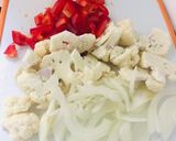 Foto del paso 1 de la receta: Salteado de pollo con coliflor!