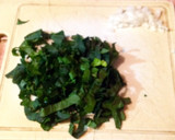 Foto del paso 1 de la receta: Huevos revueltos con espinaca