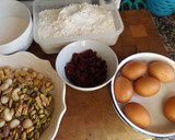 Foto del paso 1 de la receta: Cake navideño tradicional de frutos secos y arándanos rojos