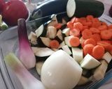 Zöldségekkel sült mustáros tarja recept fázis 2 fotója