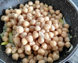 Foto del paso 3 de la receta: Garbanzos fritos al pimentón