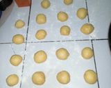 Foto langkah ke 6 dari resep Donat kentang lembut.