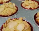 Foto langkah ke 8 dari resep Chesee Custard Muffin.
