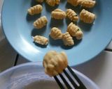 Foto langkah ke 2 dari resep kue garpu gurih.