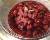 Une image de l'étape 3 de Compote de cerises et cassis.