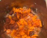 Foto del paso 4 de la receta: Lentejas con chorizo muy fáciles ¡las de toda la vida!