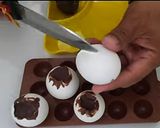 A picture of step 7 of Caramel Chocolate in Egg.