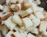 Foto langkah ke 1 dari resep Pizza Roti Tawar Teflon.