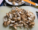 Foto del paso 3 de la receta: Risotto de setas shiitake con parmesano muy fácil