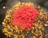 A picture of step 4 of Paprika Chicken.