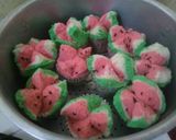 Foto langkah ke 6 dari resep Bolu Kukus semangka no soda.