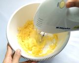 Foto langkah ke 2 dari resep Sagu Keju Lumer Dan Crunchy.