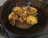 Foto langkah ke 3 dari resep Ayam kuning (bisa di goreng kalo mau dijadiin ayam goreng rempah).