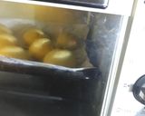 Foto langkah ke 2 dari resep Korean Garlic Bread.