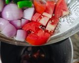 A picture of step 2 of Chana tikka masala.