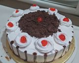 A picture of step 4 of Black Forest Cake.