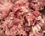 A picture of step 1 of Hubby's Pork Massaman Curry.
