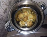 A picture of step 9 of Mawe Tatu cinnamon rolls.