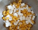 A picture of step 1 of Mexican salad.