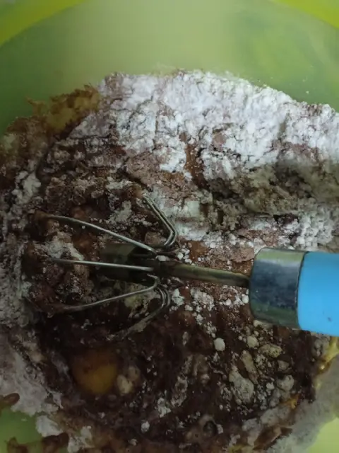 Langkah-langkah untuk membuat Cara bikin Martabak chocolatos lumer praktis