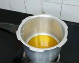 A picture of step 2 of Misal pav.