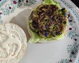 વેજ ટીક્કી બર્ગર (Veg Tikki Burger Recipe In Gujarati) રેસીપી સ્ટેપ2ફોટો