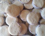 Foto del paso 5 de la receta: Alfajor de maicena