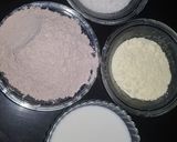 A picture of step 1 of Mitha cheela😋.