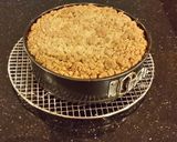 A picture of step 18 of Apple Crumb Cake.