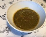 Une image de l'étape 5 de Sauce pesto de céleri et moutarde aux épices italiennes.