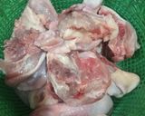 Foto langkah ke 1 dari resep Ungkepan Ayam Bumbu Kuning.