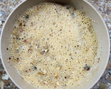 Foto del paso 3 de la receta: 🍎Tortilla dulce de manzana con avena, pasas y nueces🍎Postre sin azúcar, sin edulcorante, sin harina🍎