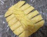 Foto langkah ke 7 dari resep Roti Empuk NCC Anti Gagal (+ cara melipat adonannya).