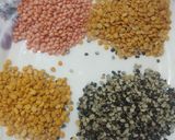 A picture of step 1 of Mix daal.