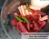 A picture of step 3 of Beetroot Carrot Kanji Vada.