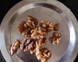A picture of step 3 of Walnut cake.